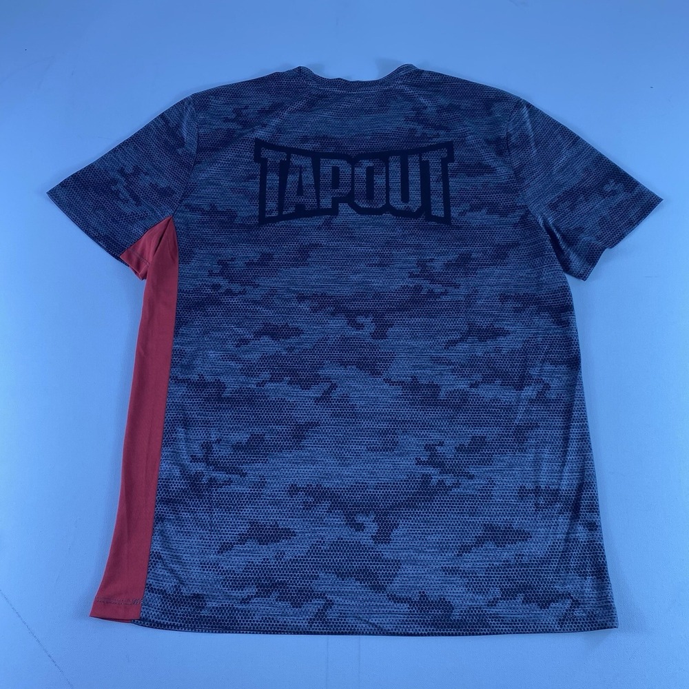 Tapout T Shirt Mens Large Grey Camo Logo Graphic MMA Fighting Tee Short Sleeve